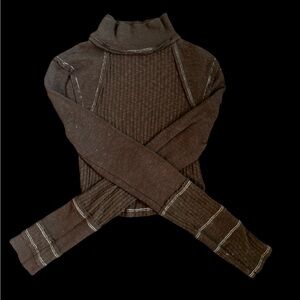 BDG Brown Turtleneck